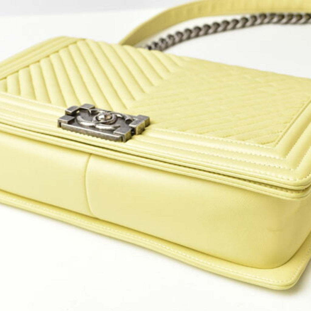Chanel Yellow Leather Clutch Bag Shoulder Bag (Pre-Owned)