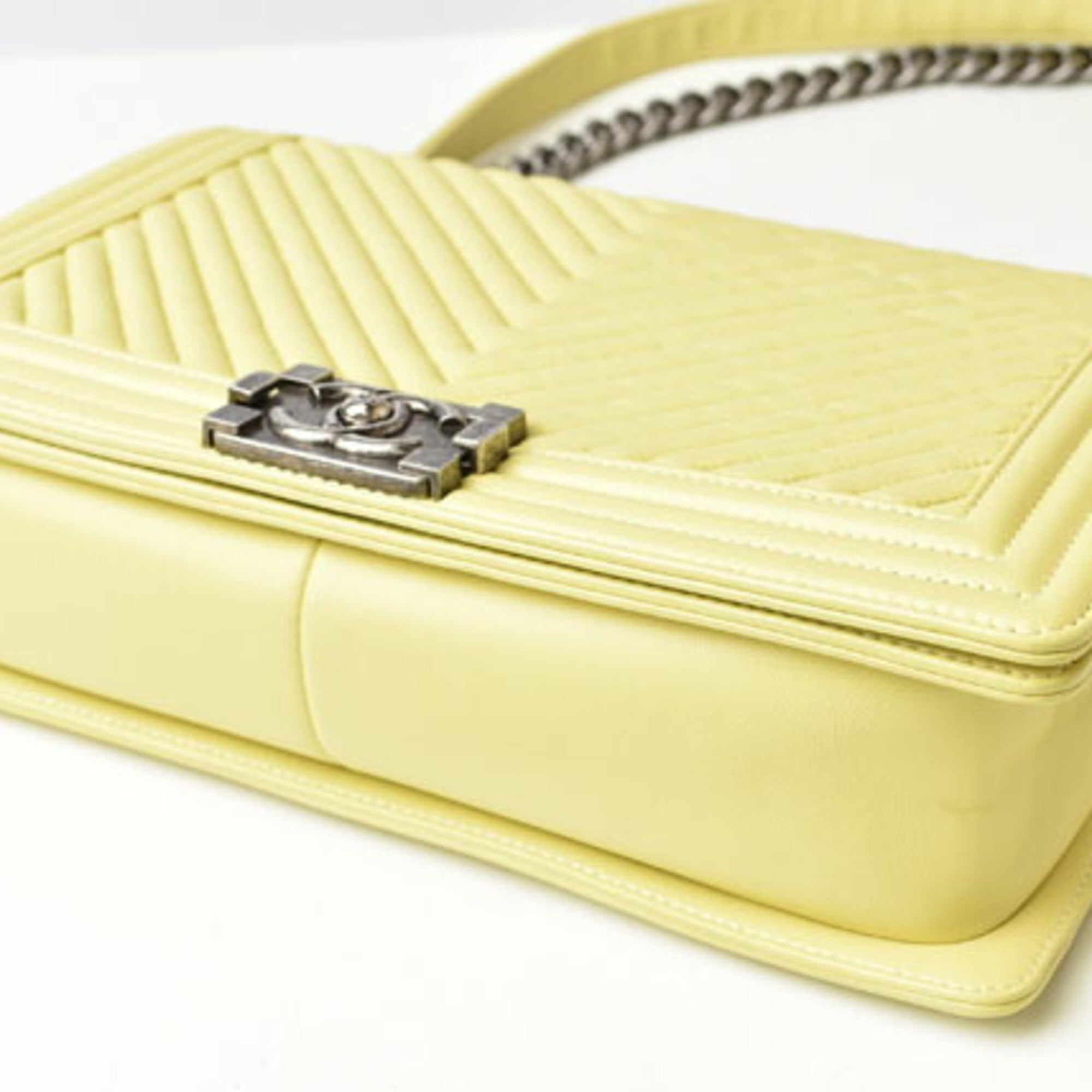 Chanel Yellow Leather Clutch Bag Shoulder Bag (Pre-Owned)