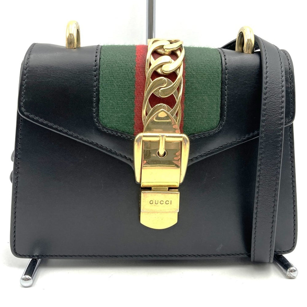 Gucci Sherry Line Black Leather Shoulder Bag (Pre-Owned)