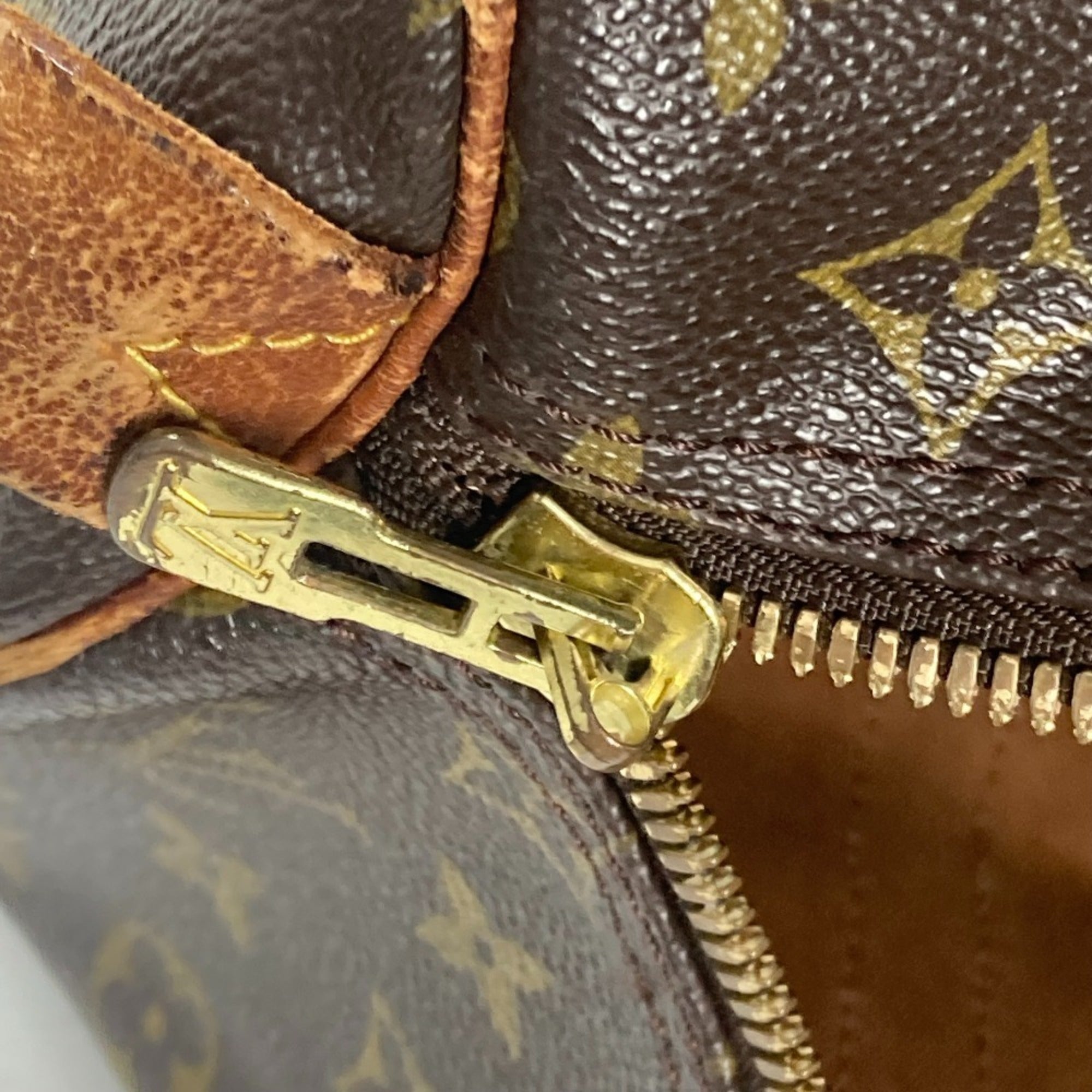 Louis Vuitton Brown Monogram Boston Bag (Pre-Owned)