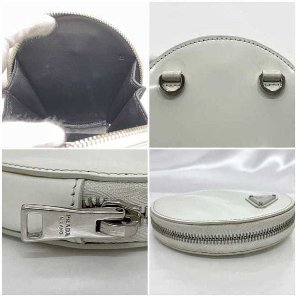 Prada White Leather Pochette Shoulder Bag (Pre-Owned)