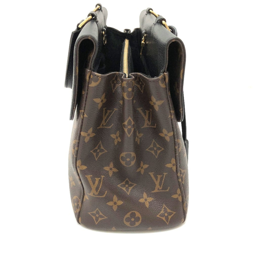 Louis Vuitton Black Other Handbag (Pre-Owned)