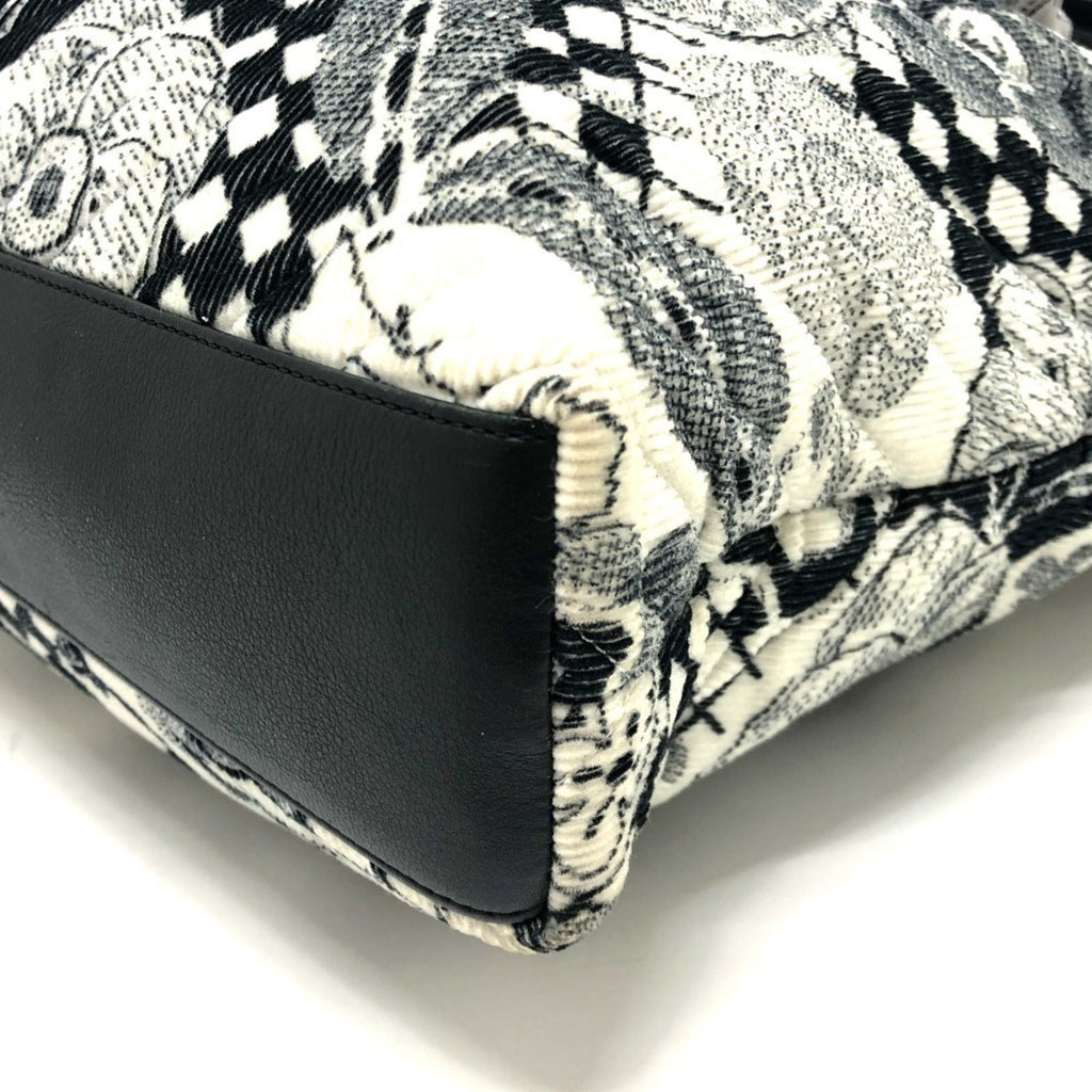 Chanel Black White Canvas Handbag Tote Bag (Pre-Owned)