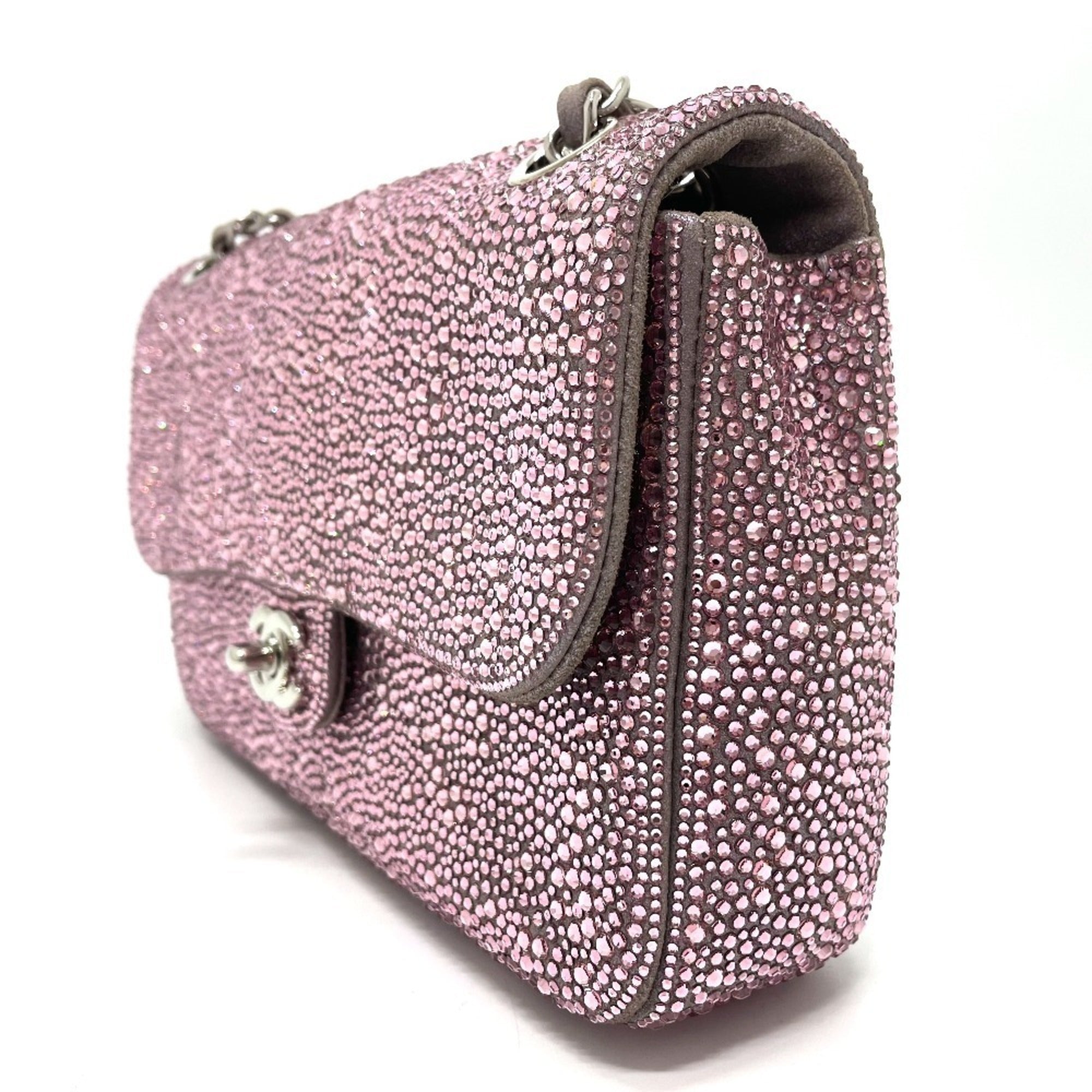 Chanel Pink Suede Shoulder Bag (Pre-Owned)