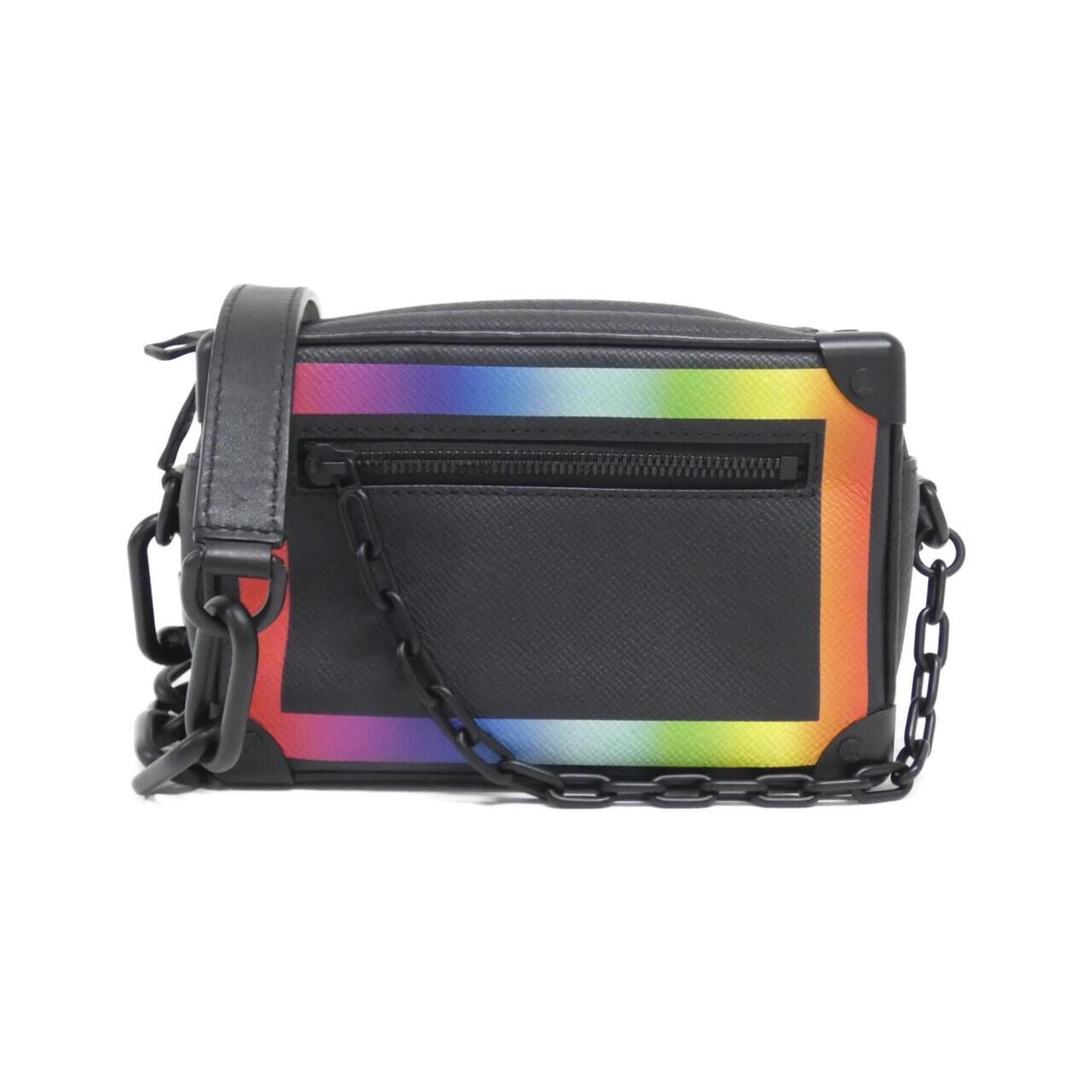 Louis Vuitton Black Leather Shoulder Bag (Pre-Owned)