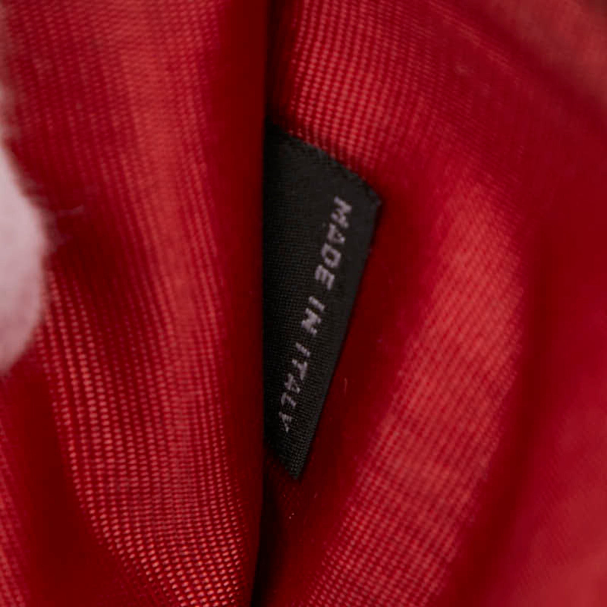 Prada Red Color Leather Shoulder Bag (Pre-Owned)