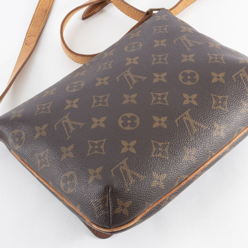Louis Vuitton Brown Monogram Monogram Canvas Shoulder Bag (Pre-Owned)