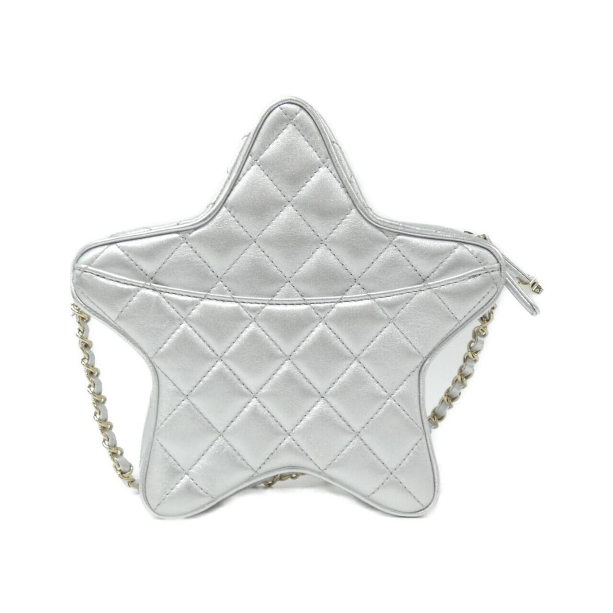 Chanel Silver Shoulder Bag (Pre-Owned)