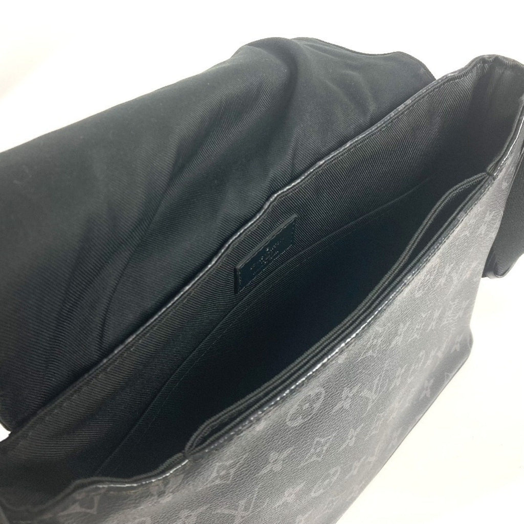 Louis Vuitton Black Monogram Eclipse Shoulder Bag (Pre-Owned)