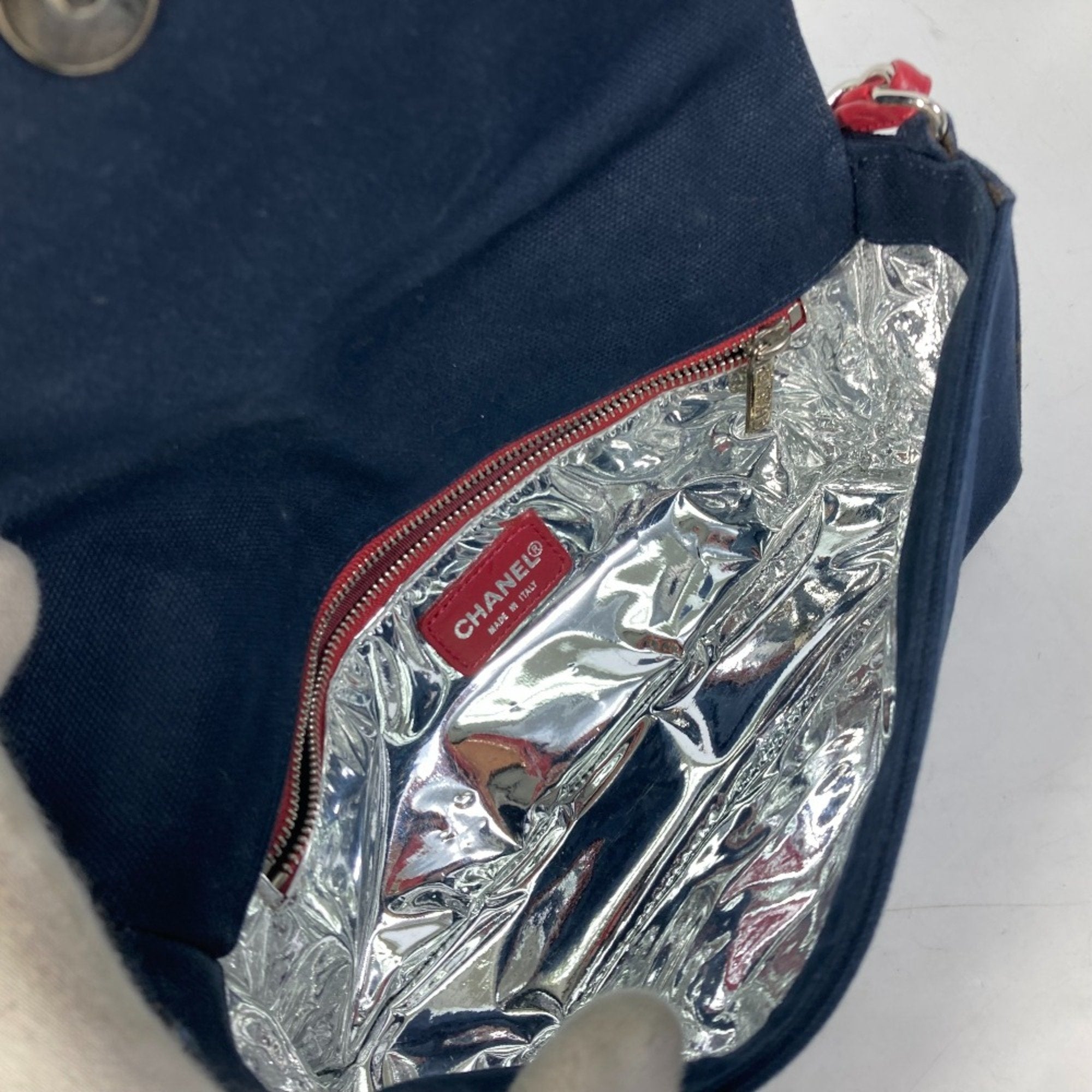 Chanel Navy Other Shoulder Bag (Pre-Owned)