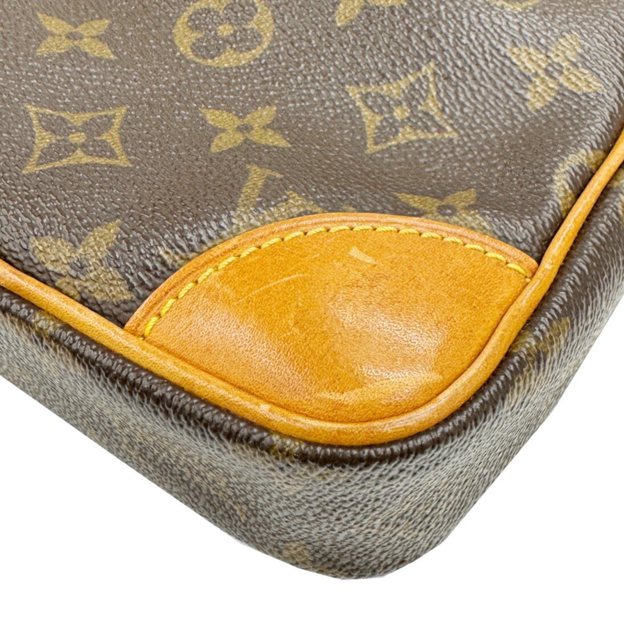 Louis Vuitton Brown Monogram Shoulder Bag (Pre-Owned)