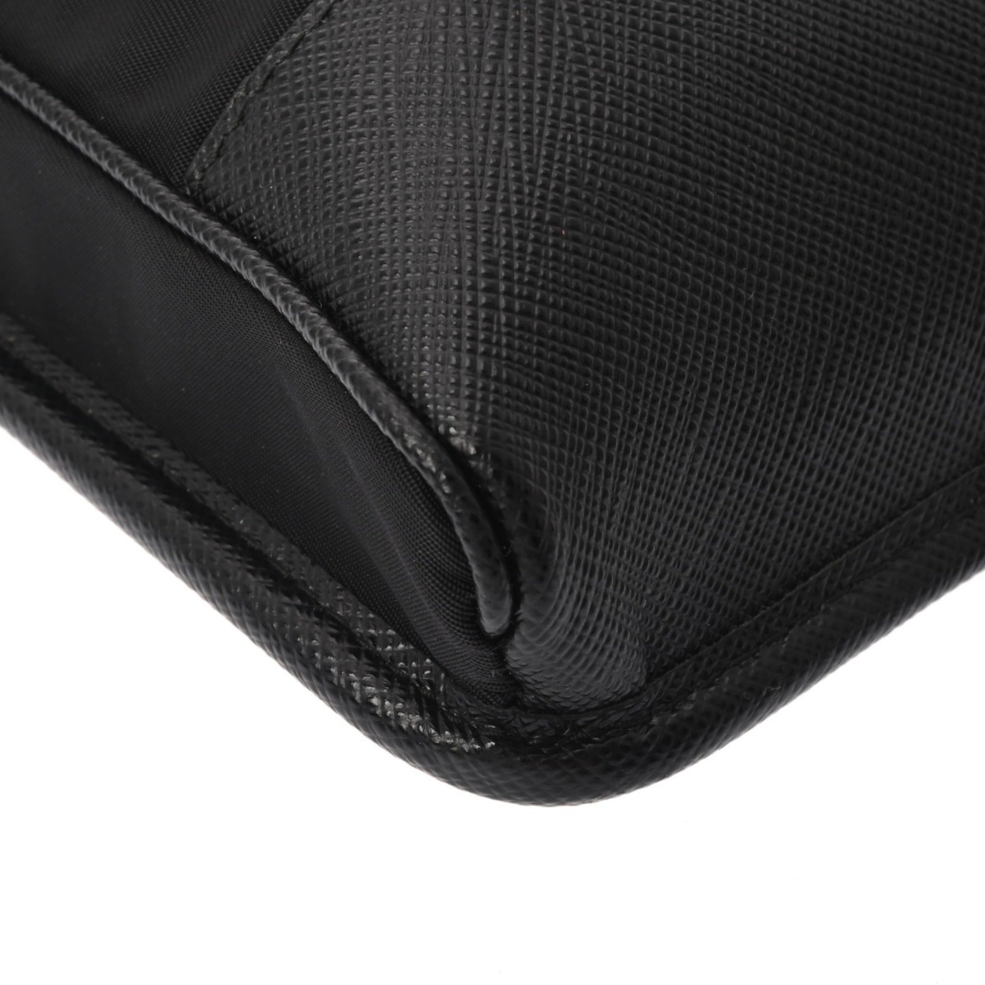 Prada Black Nylon Leather Shoulder Bag (Pre-Owned)