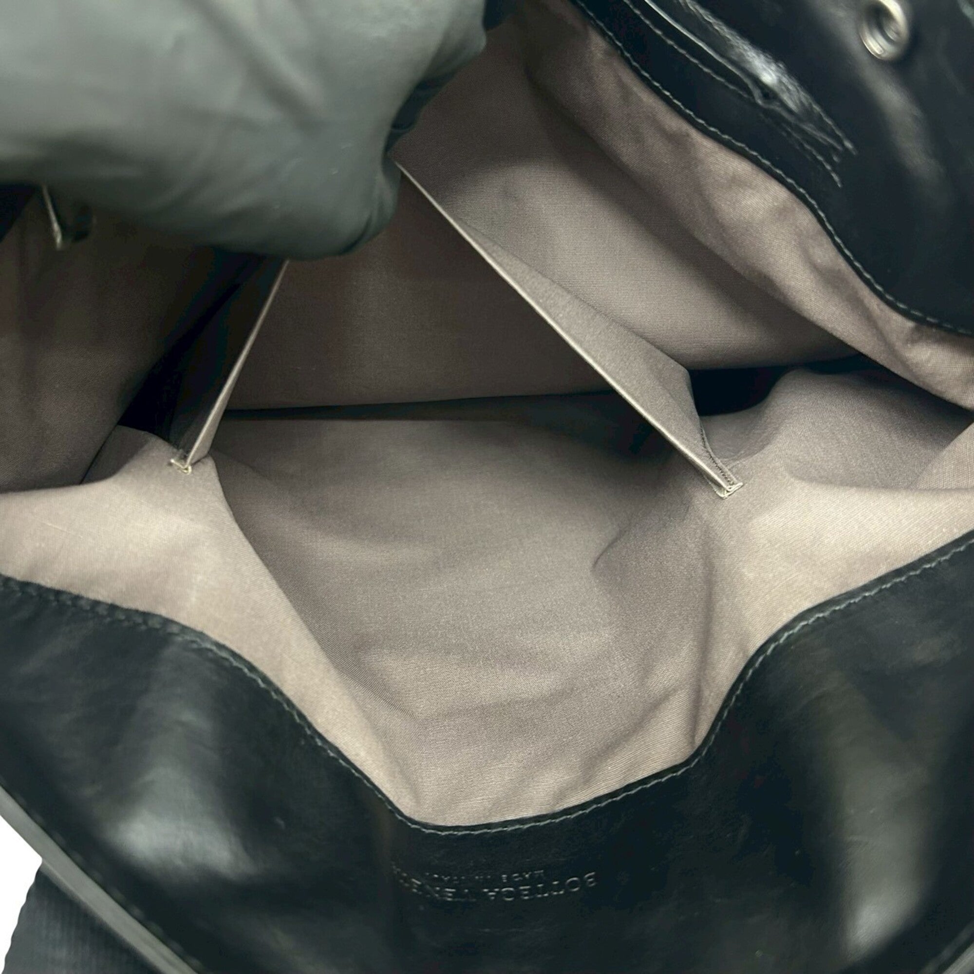 Bottega Veneta Black Leather Handbag Tote Bag (Pre-Owned)