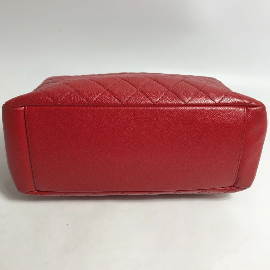 Chanel Red Leather Tote Bag (Pre-Owned)