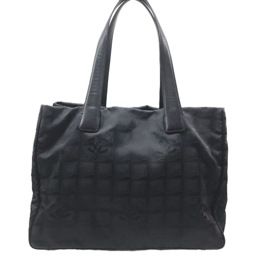 Chanel Black Nylon Tote Bag (Pre-Owned)