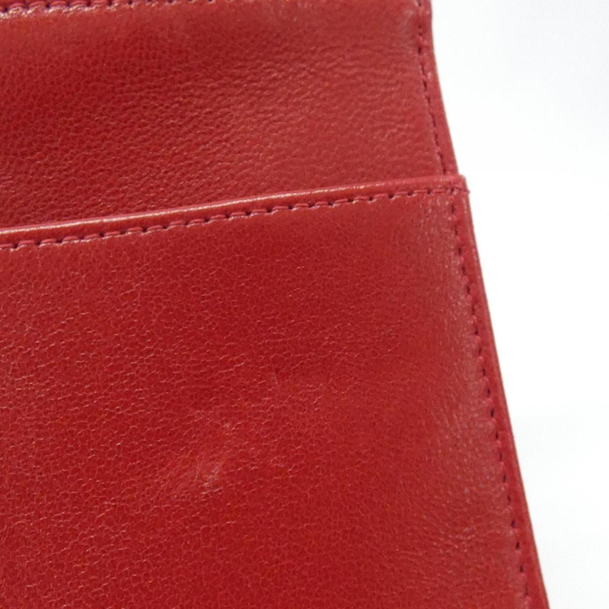 Chanel Red Color Leather Long Wallet (Bi-Fold) (Pre-Owned)