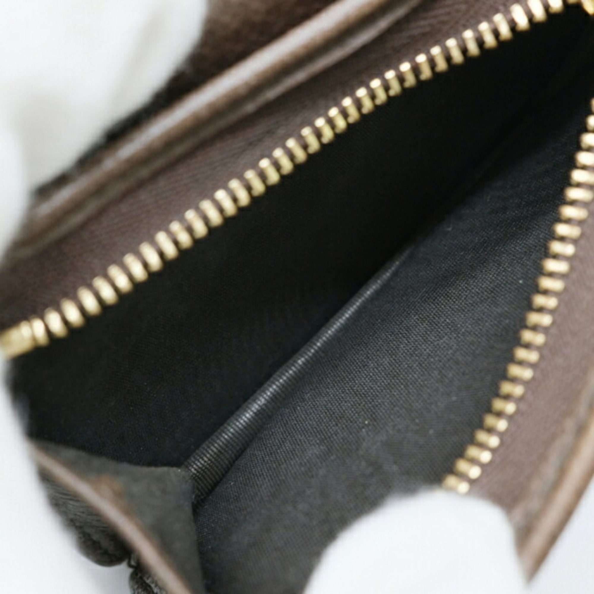 Gucci Beige Brown Multi-Color Gg Supreme Wallet (Bi-Fold) (Pre-Owned)