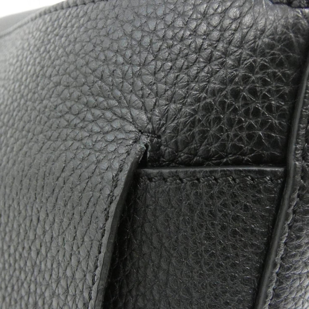 Fendi Black Leather Shoulder Bag (Pre-Owned)