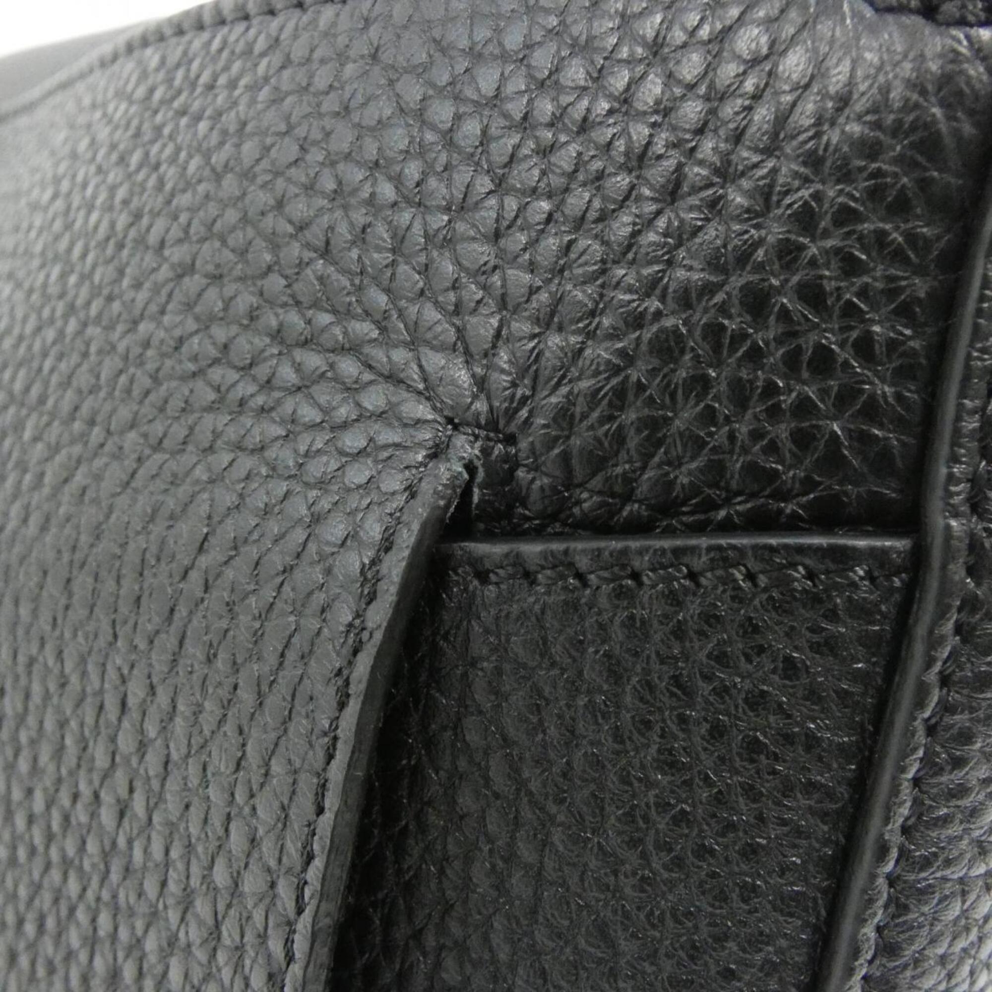 Fendi Black Leather Shoulder Bag (Pre-Owned)