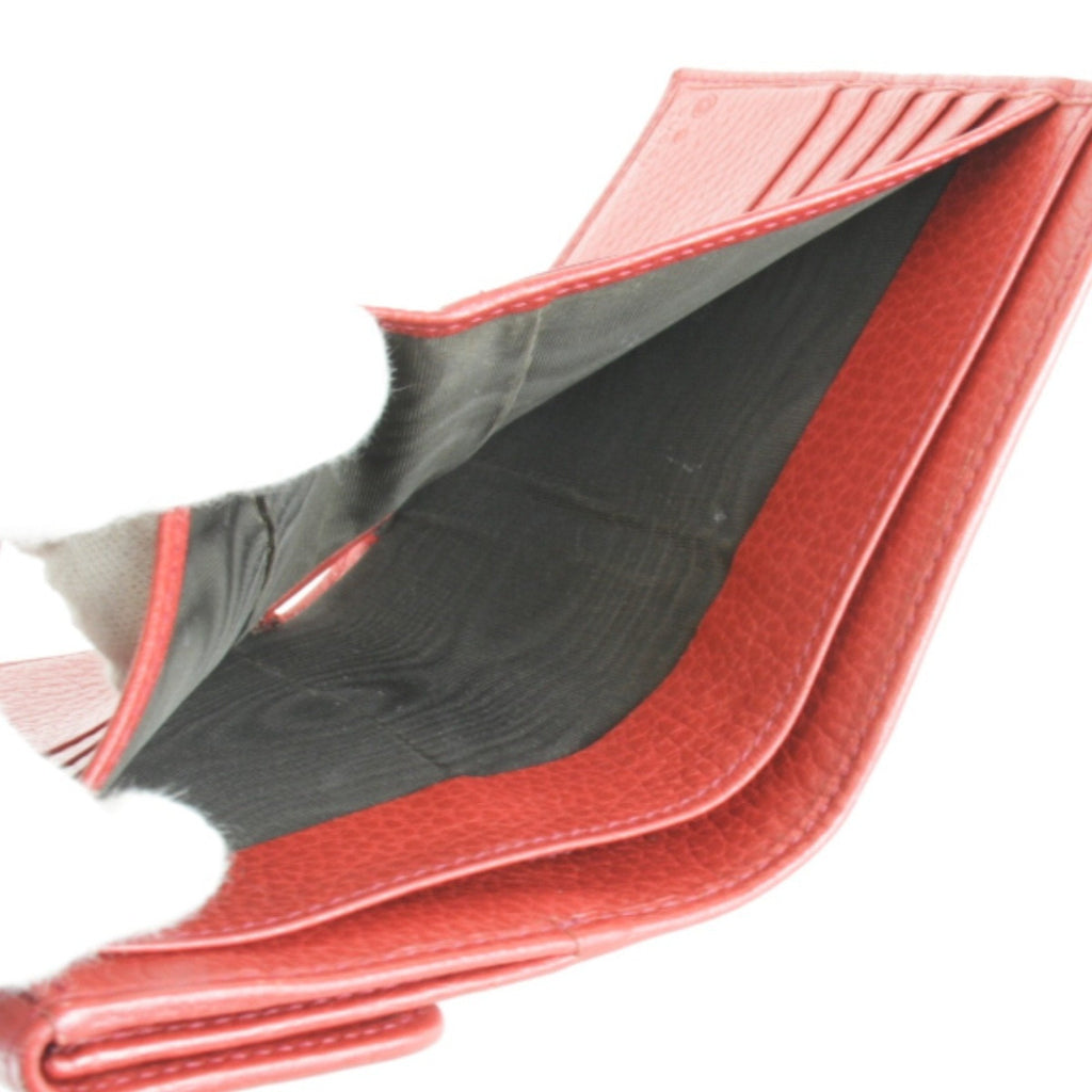 Gucci Red Color Leather Wallet (Bi-Fold) (Pre-Owned)