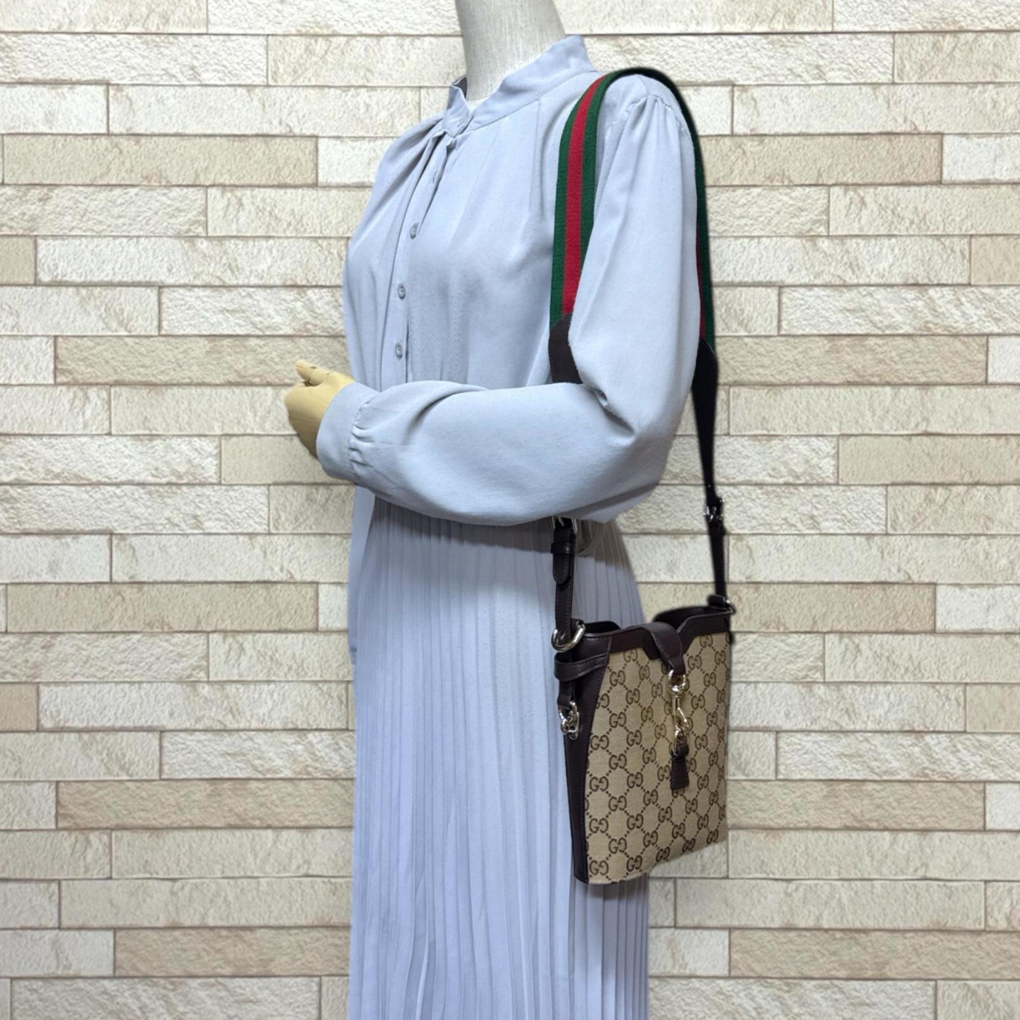 Gucci Beige Gg Supreme Canvas Leather Shoulder Bag (Pre-Owned)