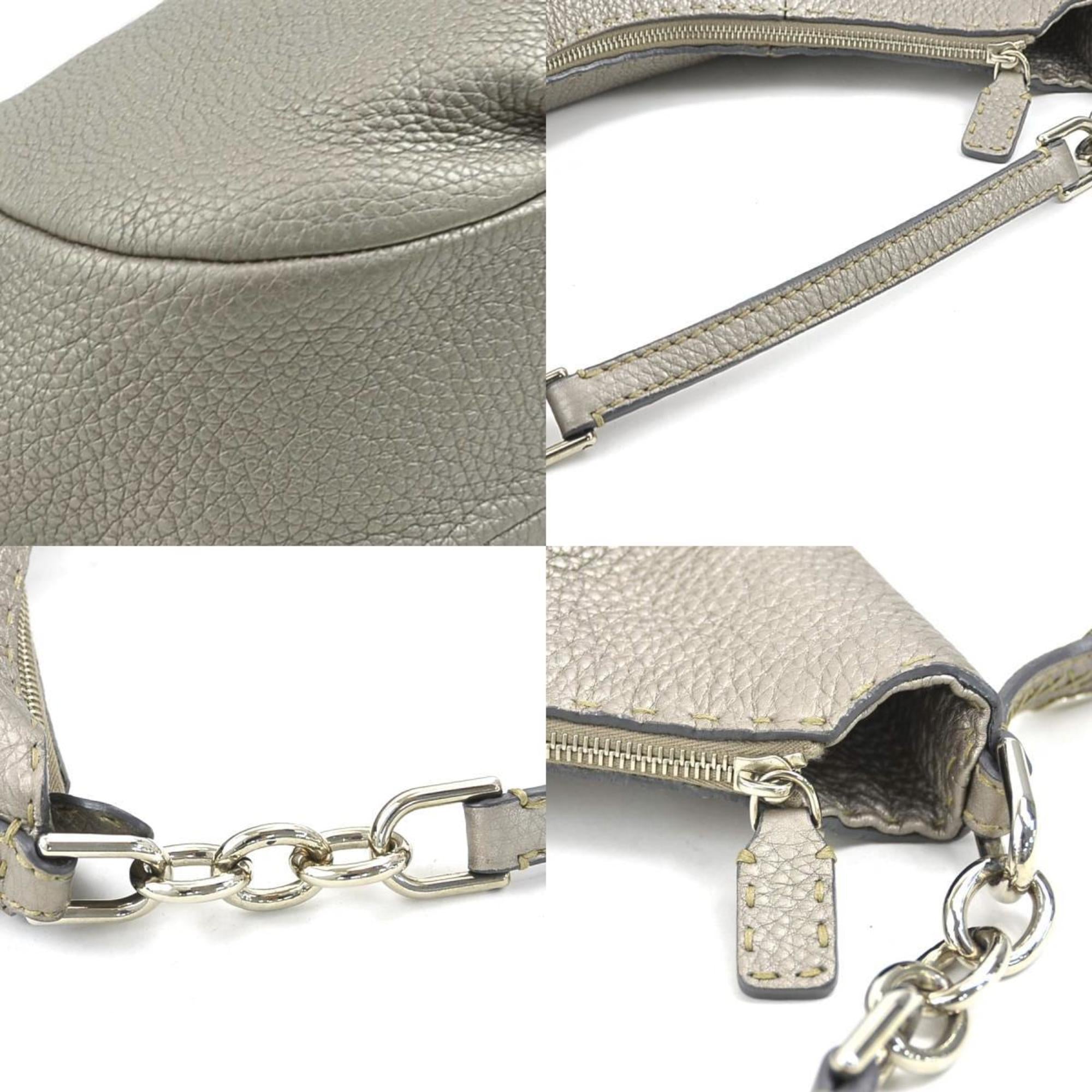Fendi Leather Shoulder Bag (Pre-Owned)