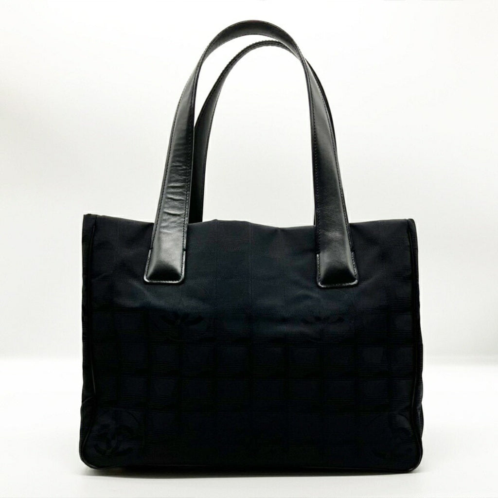 Chanel New Travel Line Black Nylon Leather Handbag Shoulder Bag (Pre-Owned)
