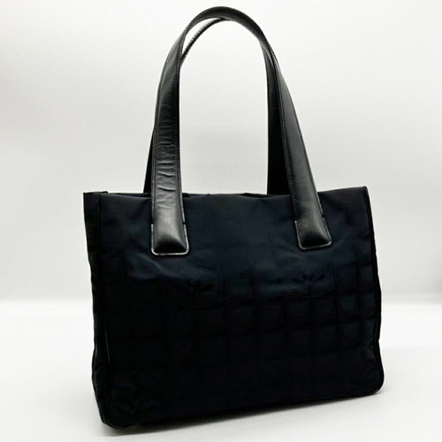 Chanel New Travel Line Black Nylon Leather Handbag Shoulder Bag (Pre-Owned)
