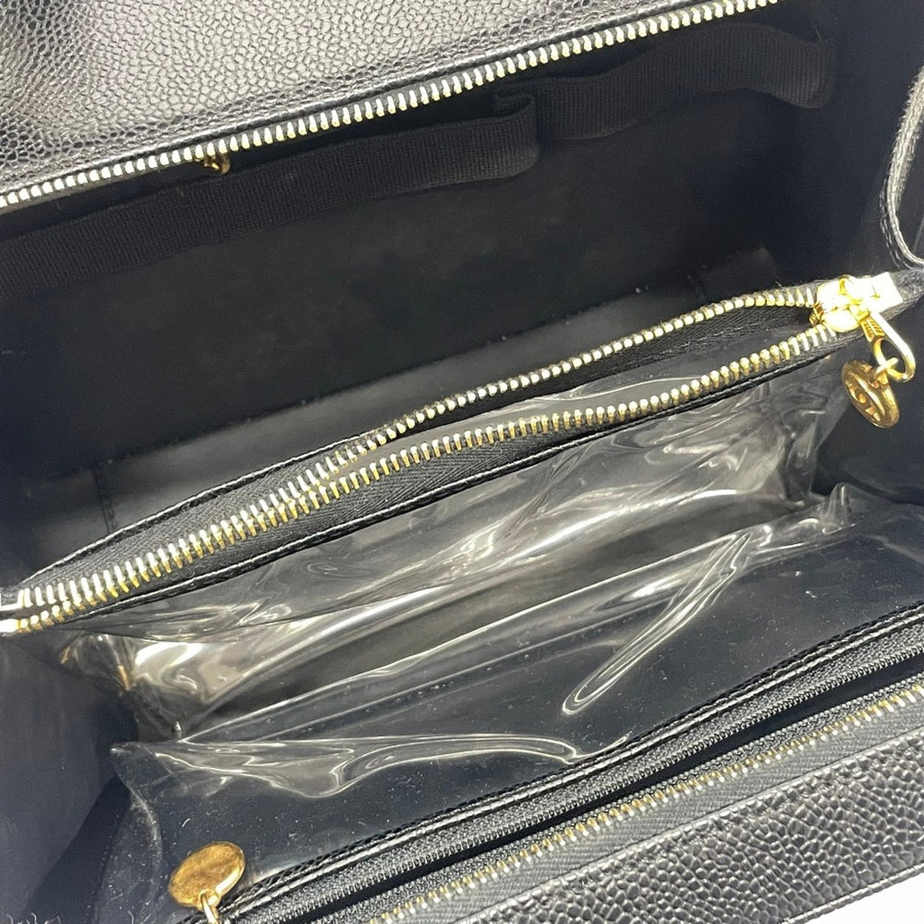 Chanel Black Leather Handbag (Pre-Owned)