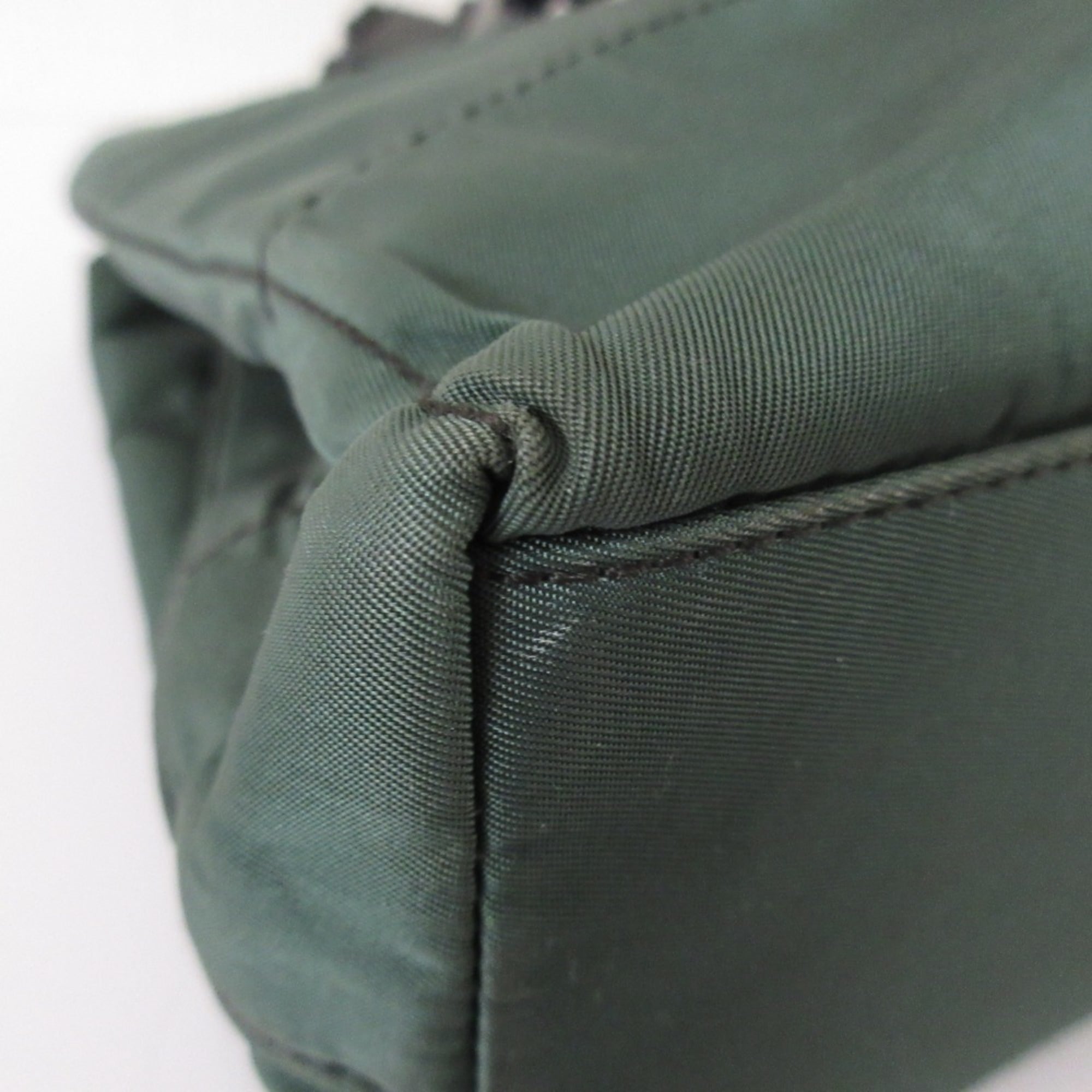 Prada Green Quilting Shoulder Bag (Pre-Owned)