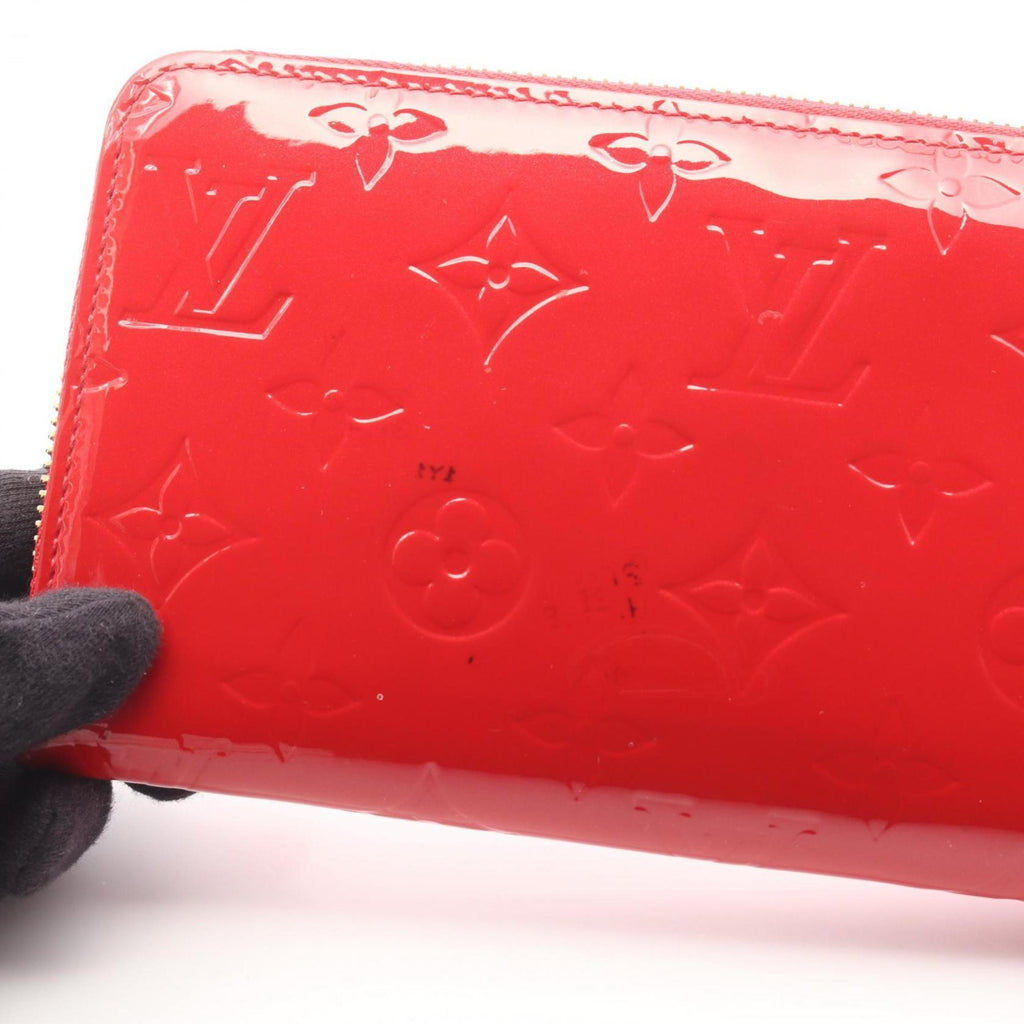 Louis Vuitton Cerise Red Color Vernis Leather Long Wallet (Bi-Fold) (Pre-Owned)