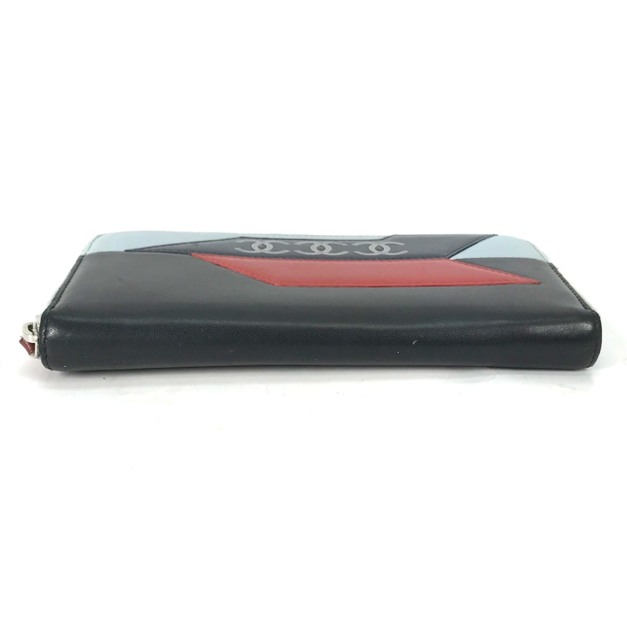 Chanel Black Leather Long Wallet (Bi-Fold) (Pre-Owned)