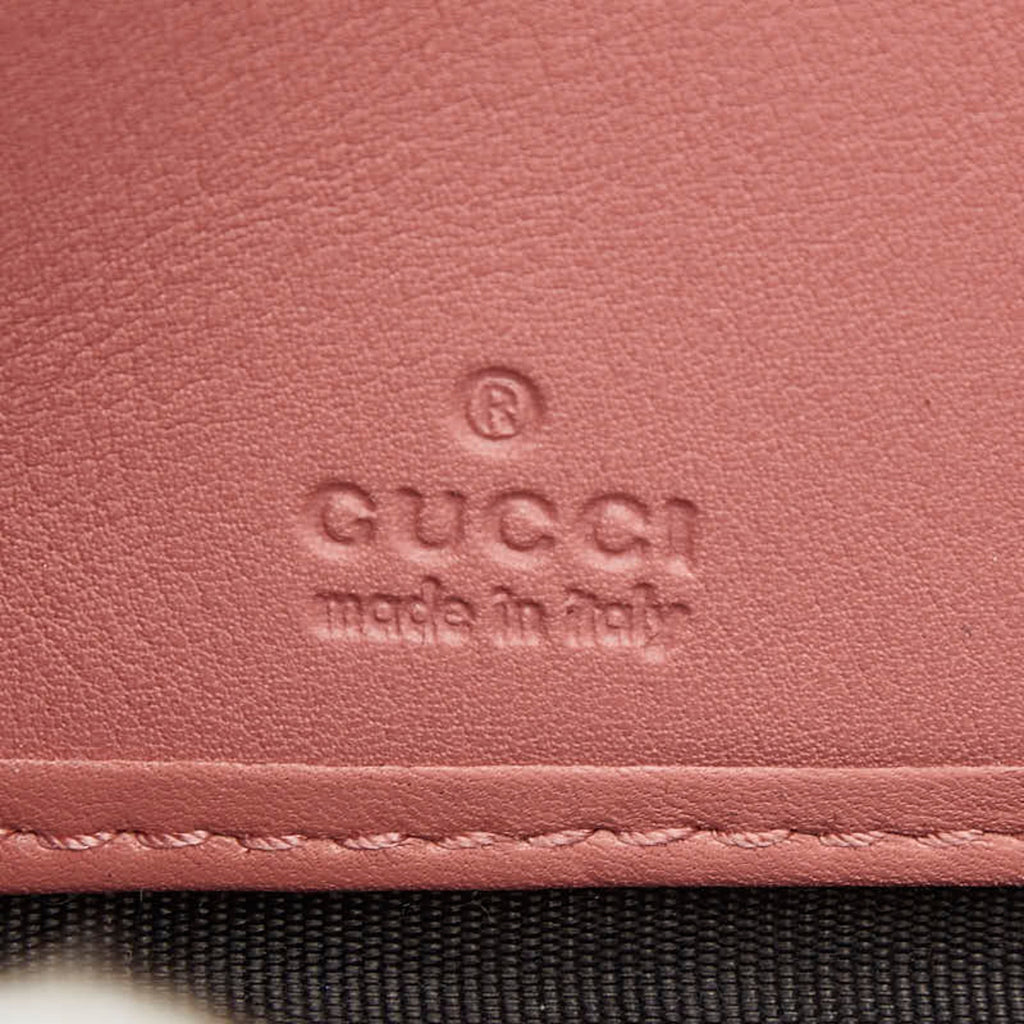 Gucci Pink Red Color Leather Long Wallet (Bi-Fold) (Pre-Owned)