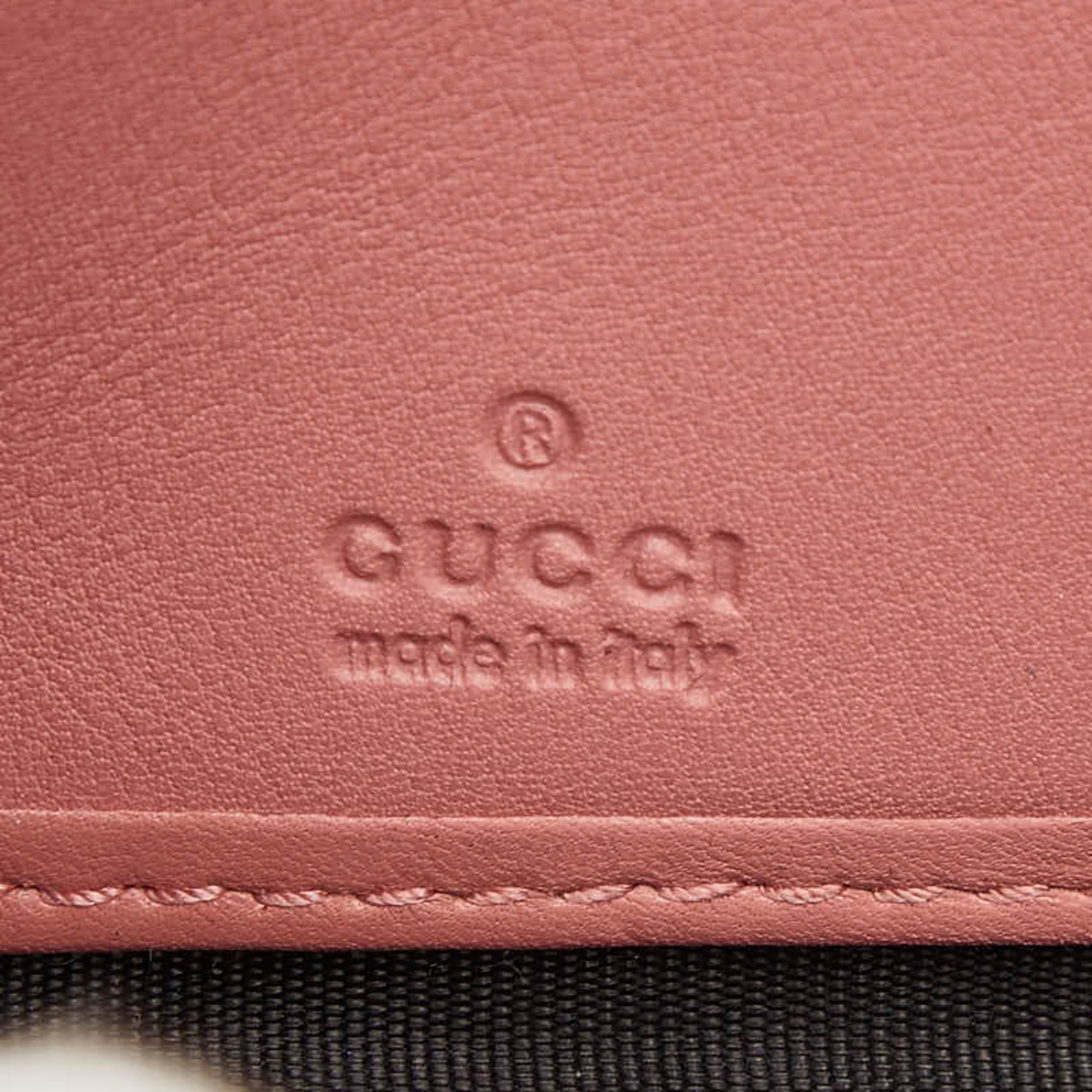 Gucci Pink Red Color Leather Long Wallet (Bi-Fold) (Pre-Owned)