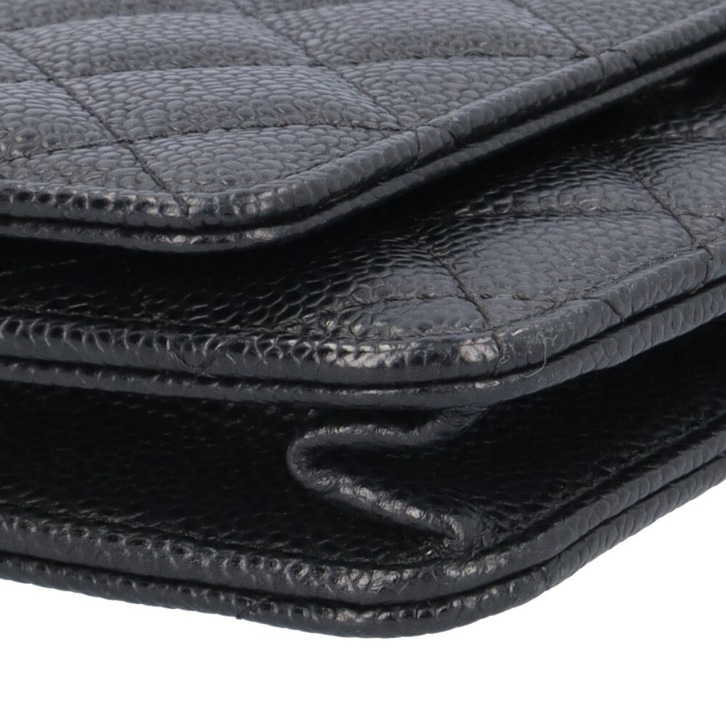 Chanel Black Grained Calfskin Shoulder Bag (Pre-Owned)