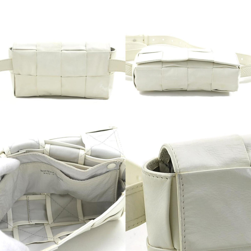Bottega Veneta White Leather Fanny Pack (Pre-Owned)