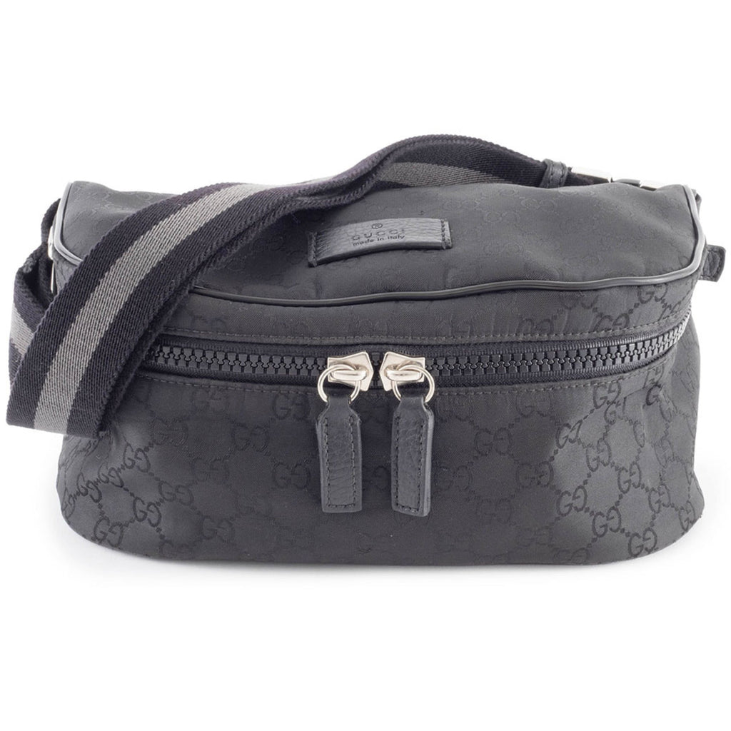 Gucci Black Nylon Pochette Shoulder Bag Sling Bag (Pre-Owned)