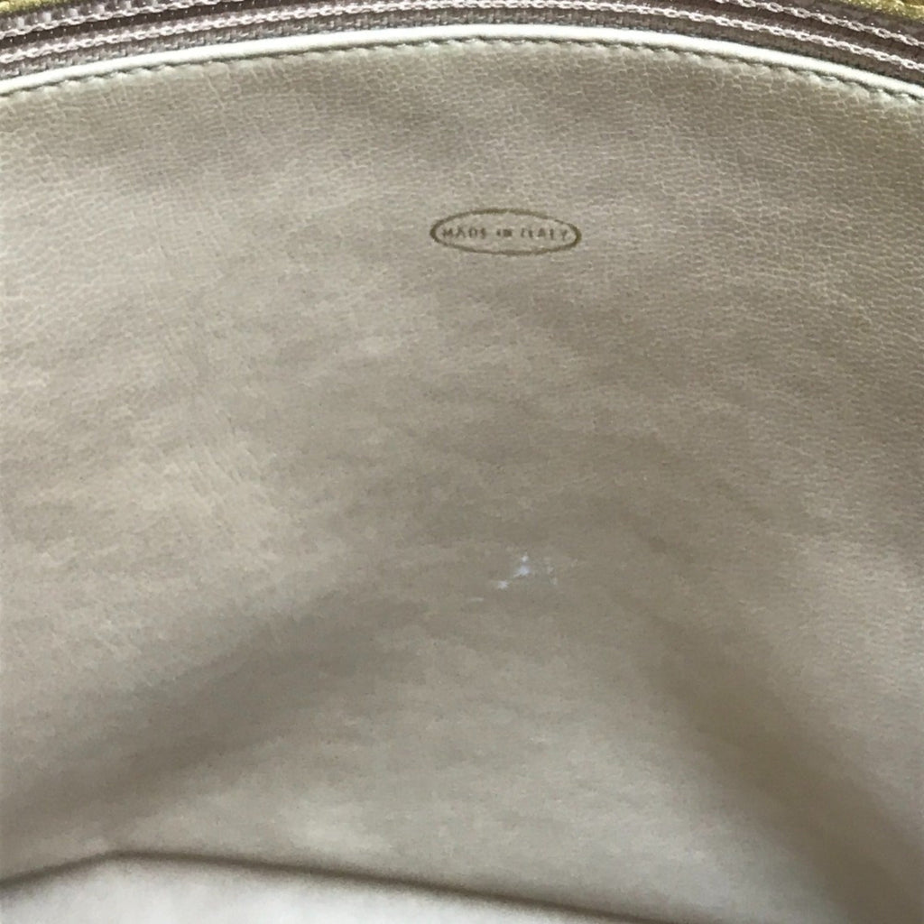 Chanel Gold Leather Shoulder Bag (Pre-Owned)