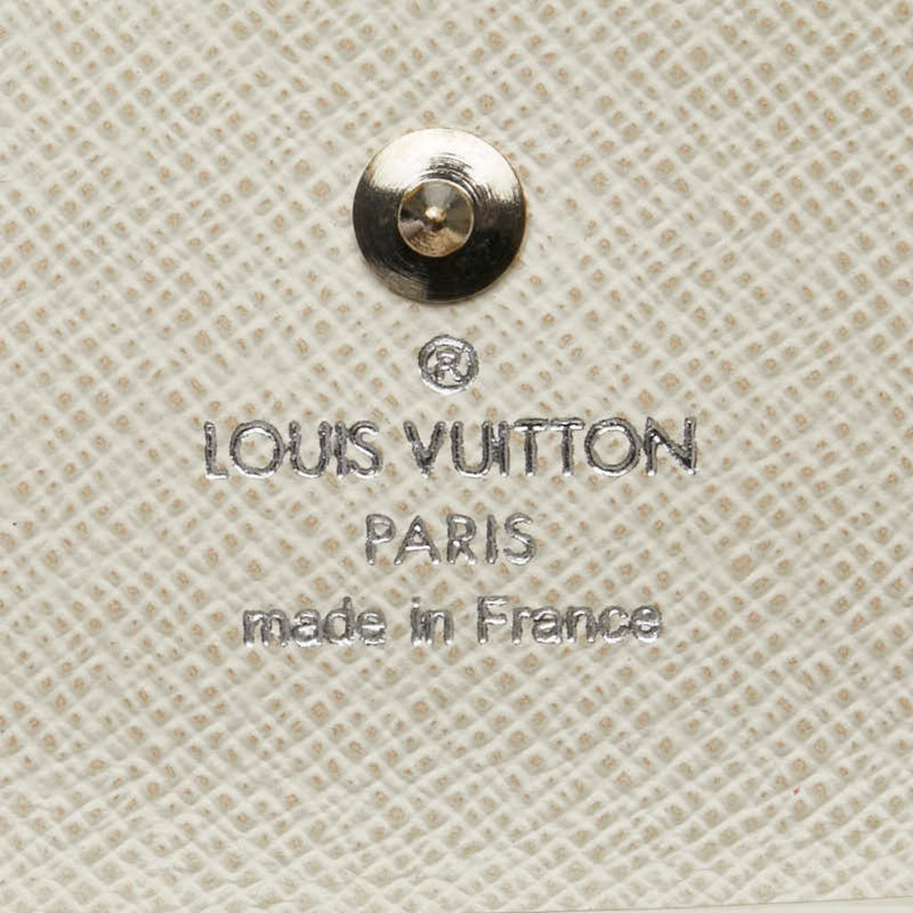 Louis Vuitton Lv Off White White Leather Coin Purse/Coin Case (Pre-Owned)