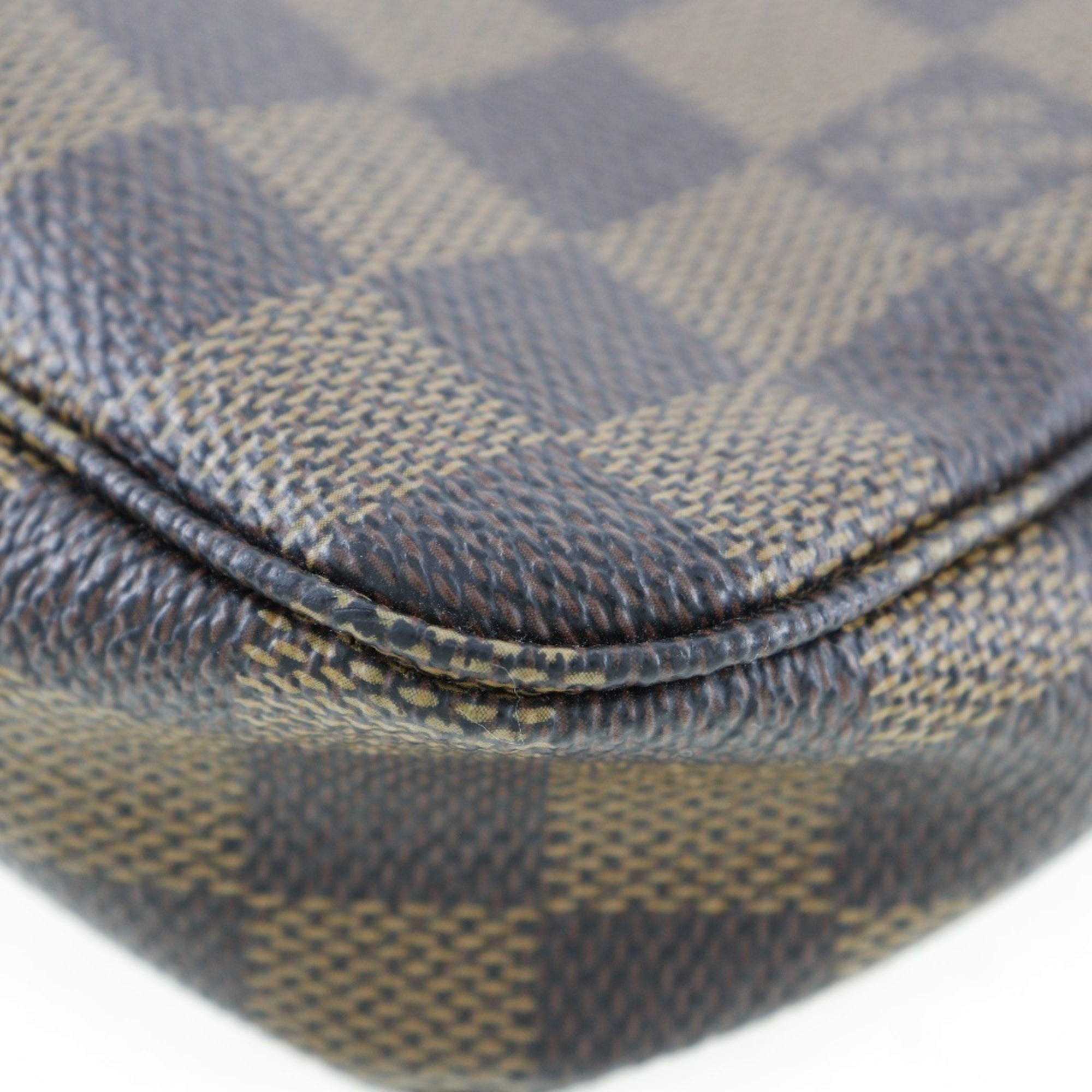 Louis Vuitton Brown Damier Canvas Pouch (Pre-Owned)