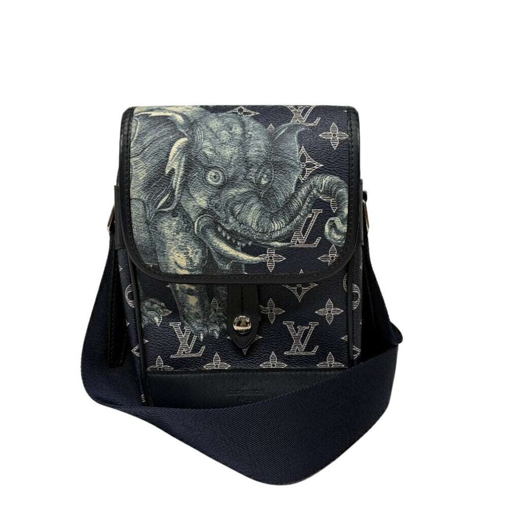 Louis Vuitton Navy Leather Shoulder Bag (Pre-Owned)