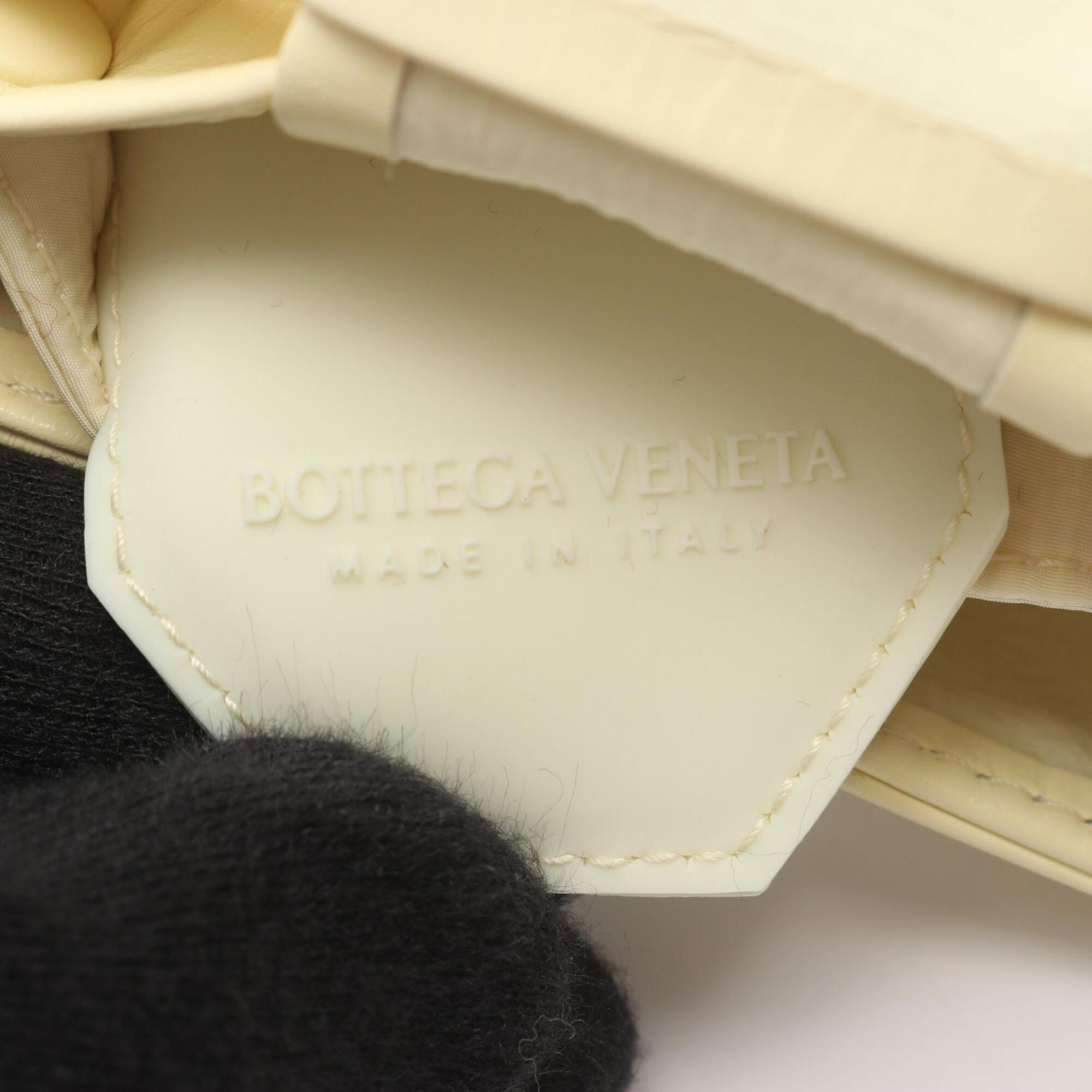 Bottega Veneta Yellow Leather Handbag Shoulder Bag (Pre-Owned)