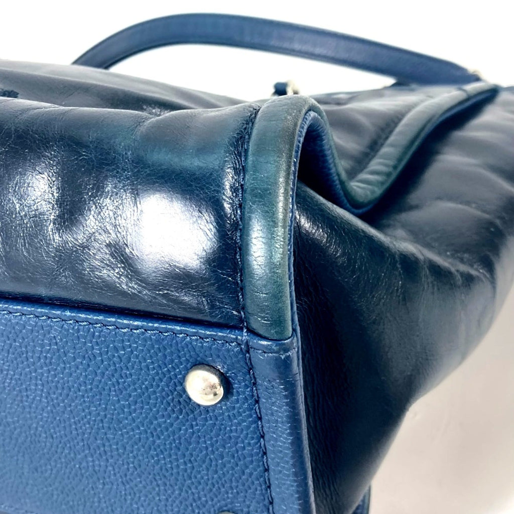 Chanel Navy Leather Shoulder Bag (Pre-Owned)