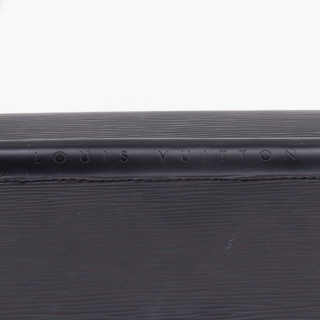 Louis Vuitton Black Noir Epi Leather Shoulder Bag (Pre-Owned)