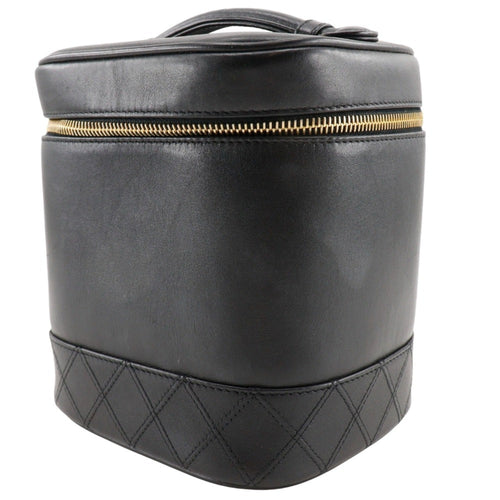 Chanel Black Leather Handbag Pouch (Pre-Owned)