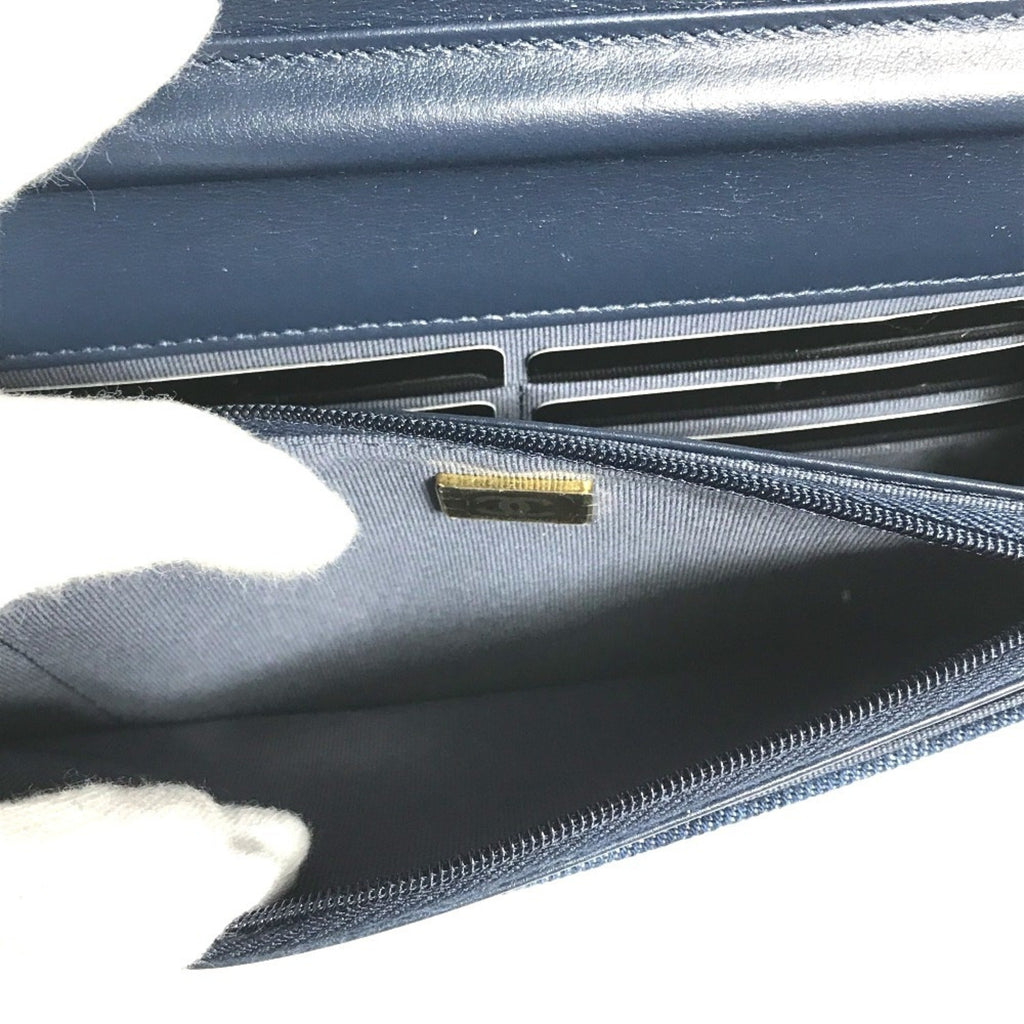 Chanel Blue Denim Shoulder Bag (Pre-Owned)