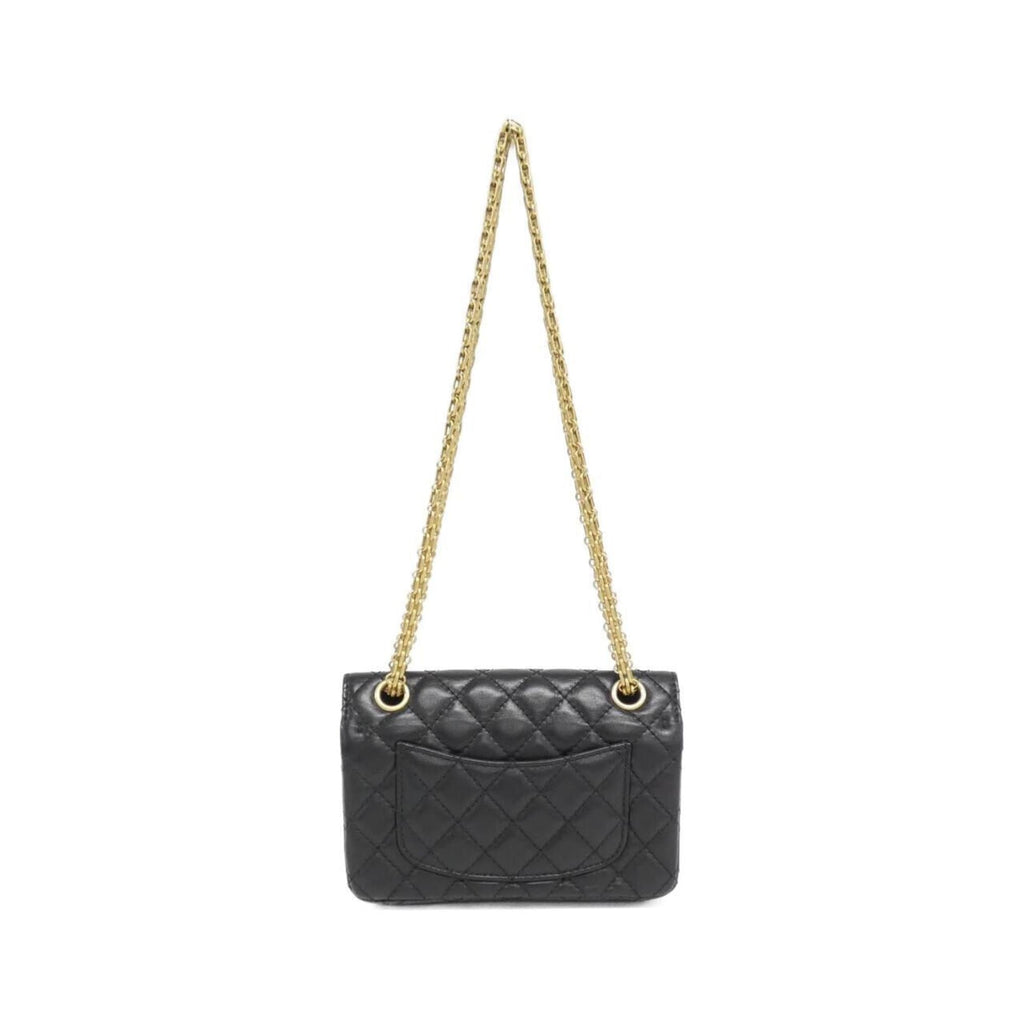 Chanel Black Leather Shoulder Bag (Pre-Owned)