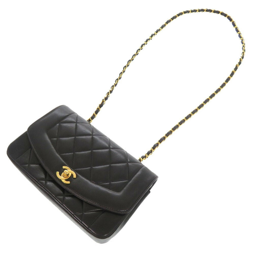 Chanel Black Leather Shoulder Bag (Pre-Owned)