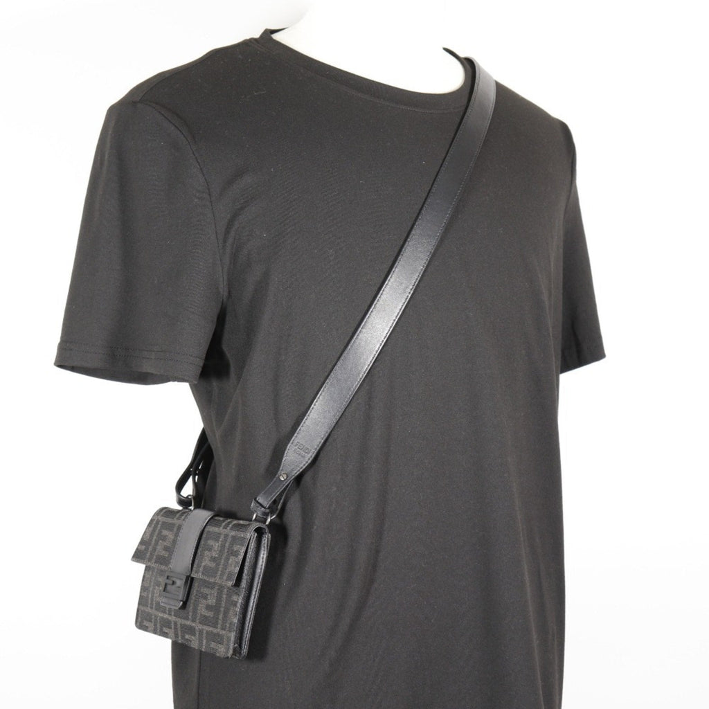 Fendi Black Nylon Canvas Leather Baguette Bag Shoulder Bag (Pre-Owned)