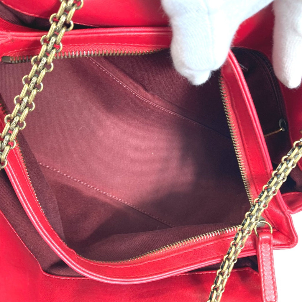 Chanel Red Leather Shoulder Bag (Pre-Owned)